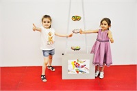 "Crează ca Indigo" — copiii și-au expus lucrările artistice în cadrul unei expoziții